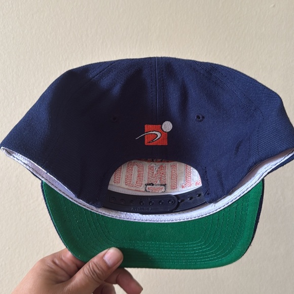 University of Illinois Navy Cap Snapback Hat - Picture 2 of 3